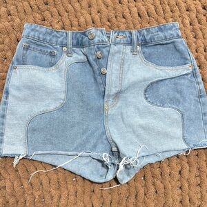 Stylish Blue Denim Women's Shorts